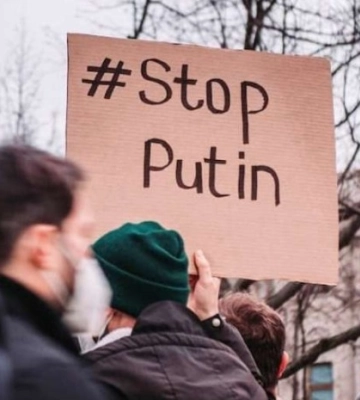 ЄС ухвалив 10-й пакет санкцій проти РФ: що в ньому