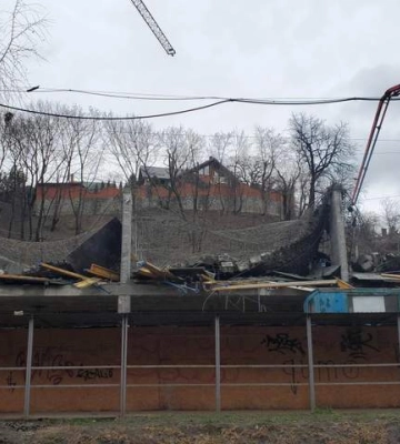 У Львові на будівництві трапився обвал: постраждалий у реанімації