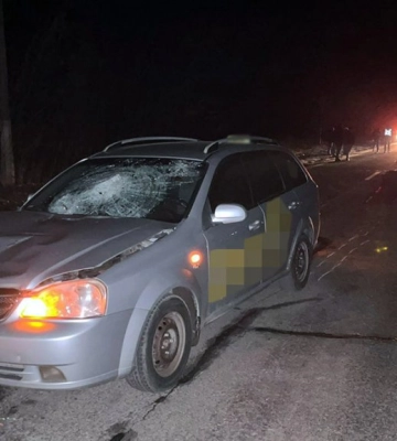 У Хмельницькому 37-річний чоловік загинув під колесами автомобіля