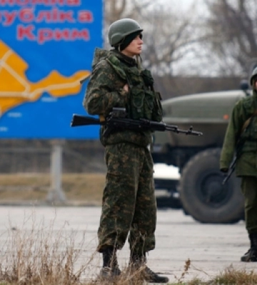 Ворог нарощує оборону тимчасово окупованого Криму, – Генштаб