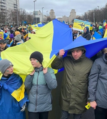 Тисячі зібрались на акції солідарності з Україною в Берліні
