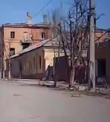 У Маріуполі загарбники демонтують історичну будівлю ХІХ сторіччя