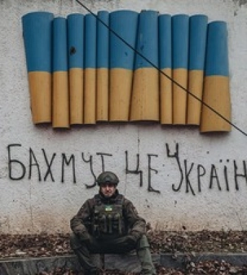 Бои за Бахмут: карта продвижения россиян и заявление генерала Сырского