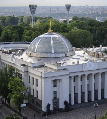 Хотів зустрітися з президентом: волинянина, який «замінував» Верховну Раду, примусово лікуватимуть