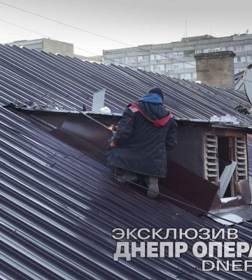 У Дніпрі в будинку на Балакліївській попри війну провели масштабний ремонт покрівлі