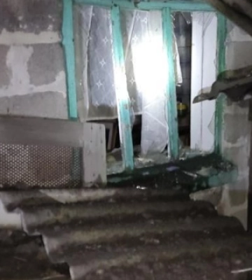 загарбники вдарили ракетами по Мирнограду на Донеччині та обстріляли Авдіївку