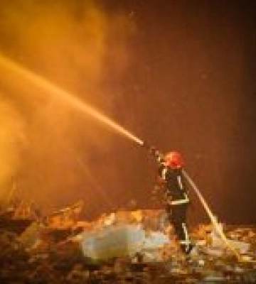 Наслідки нічного нальоту на Хмельницький: один загиблий, четверо поранених, 20 пошкоджених будинків