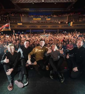 &quot;Антитіла&quot; потужно заспівали &quot;Фортеця Бахмут&quot; у Лондоні й подякували британцям: відео