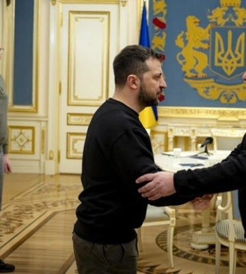 Злочини російських окупантів в Україні не мають залишитися безкарними - Зеленський у розмові з Ханом