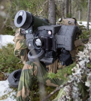 Десантники показали, як із Javelin нищать ворожу техніку в районі Мар’їнки