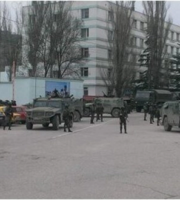 Оккупанты вывозят свои семьи из Крыма в Россию, - Генштаб