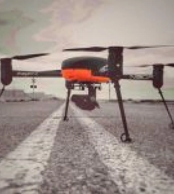 Компанія Draganfly передала перший дрон київським рятувальникам