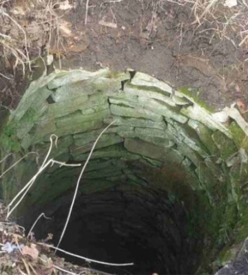 На Львівщині чоловік втопився у колодязі