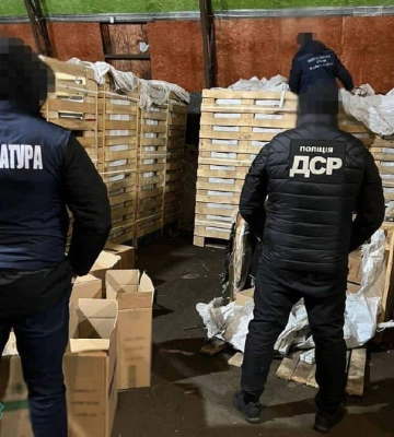 Викрито масштабну схему нелегальної реалізації тютюнових виробів - Львівська прокуратура
