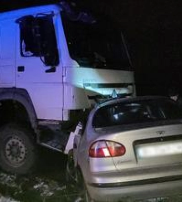 Смертельна ДТП на Полтавщині: зіткнулися легковик і вантажівка