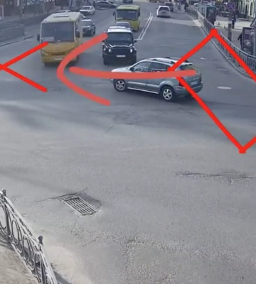 Показали, як у центрі Рівного водій порушує ПДР (ВІДЕО)