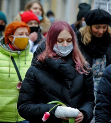 Чи потрібно залишати 8 Березня вихідним: що думають полтавці?