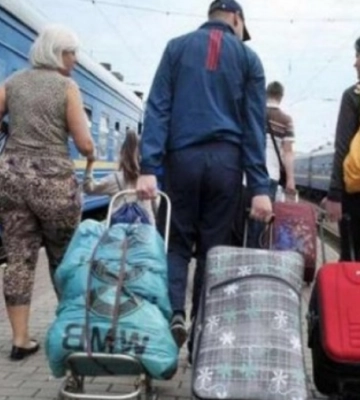 Внутрішнім переселенцям надають різного роду допомогу в Ужгороді