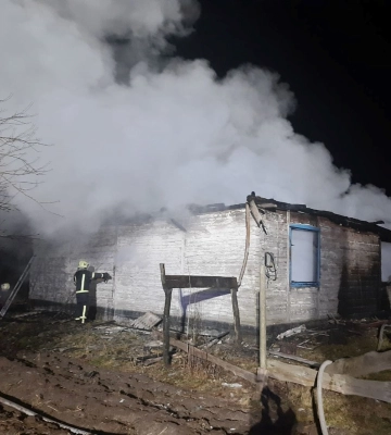 У Луцькому районі горів будинок: загинув 16-річний хлопець