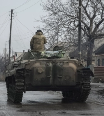 Потепління ускладнить наступ будь-якої сторони під Бахмутом – британська розвідка