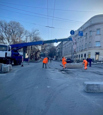 В Одесі відкрили вулицю Приморську для проїзду, яка була закрита з початку війни