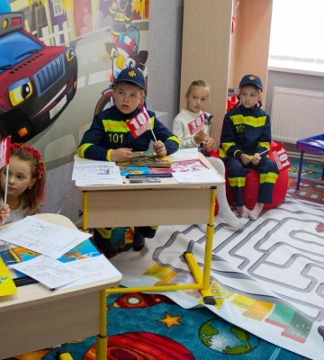 На Миколаївщині створюють «Класи безпеки», де дітей вчитимуть безпечній поведінці під час воєнного стану