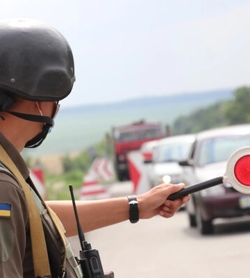 Люди відмовляються евакуюватися з особливо небезпечних районів Миколаївської області – голова ОВА
