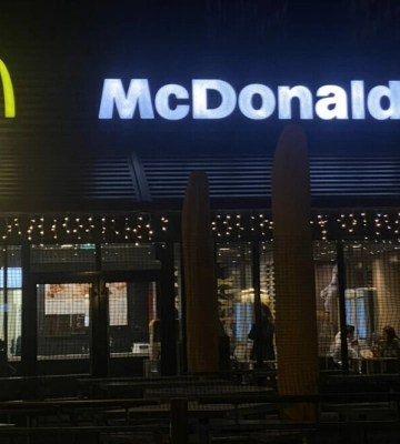 Біг-Мак повертається: McDonald’s оголосив про відновлення роботи у Дніпрі