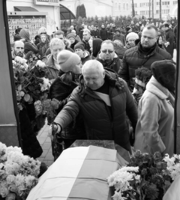 У Луцьку попрощалися із Героєм Олегом Круковцем