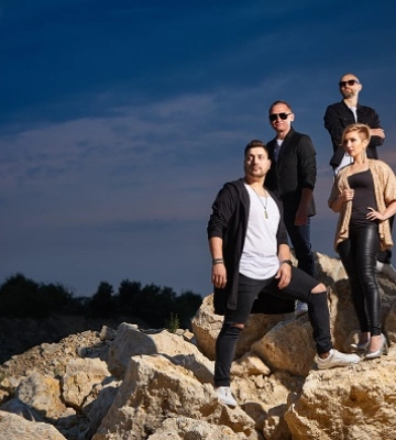 «Коли ми падали»: WINCENT band випустили авторську пісню, яку написав співак MOLFAR