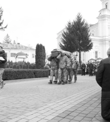 У Луцьку попрощались із загиблим Героєм Олегом Круковцем