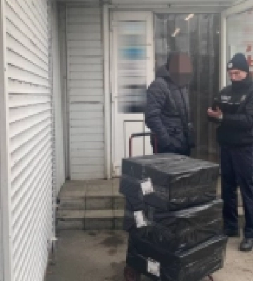 У Рівному виявили чоловіка з фальсифікованим куривом