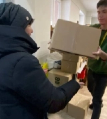 У Луцьку 300 сімей, які опинились у скруті, отримають продуктові набори від канадсько-української фундації