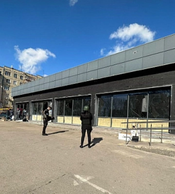 Полицейские документируют последствия очередного обстрела Никопольщины