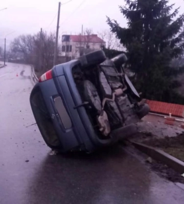 На Вінниччині 19-річний водій вчинив ДТП та потрапив до лікарні разом із пасажиром