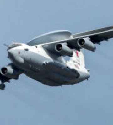 Літак А-50 в білорусі: BYPOL показав розвідку на аеродромі Мачулищі
