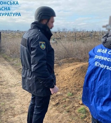 На Херсонщині ексгумували тіла ще двох місцевих, закатованих росіянами