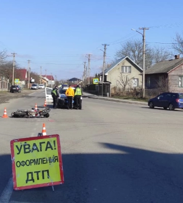 На Львівщині потрапив до лікарні молодий водій мотоциклу (ФОТО)