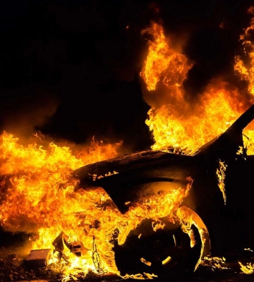 У Виноградові згорів автомобіль