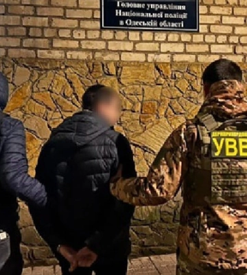 На Одещині затримали наркодилера, який шукав клієнтів серед військових