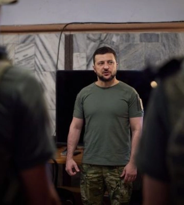 Зеленський провів засідання Ставки по фронтовій та безпековій ситуаціях: ключова увага – Бахмут
