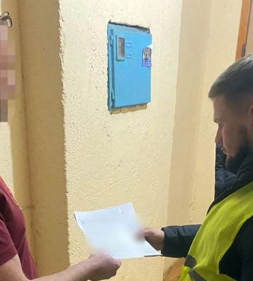 Избил инспектора по парковке: сообщили о подозрении киевлянину