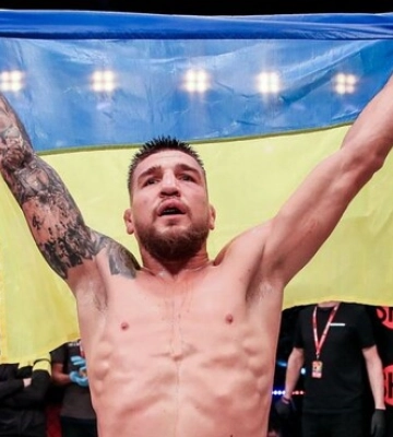 Чемпіонат MMA Bellator Амосов після вдалого захисту титулу повернувся до України