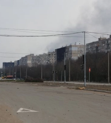У Маріуполі лунають вибухи, є &quot;прильоти&quot;, - міськрада. ФОТО