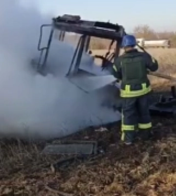 Російські окупанти атакували Херсонщину. Через ворожі удари є загиблий та поранені мирні жителі - ХОВА
