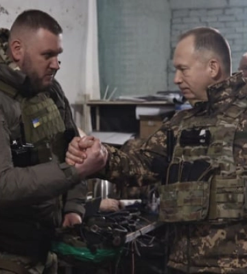 Бои в городе и в окрестностях: генерал Сырский снова приехал в Бахмут