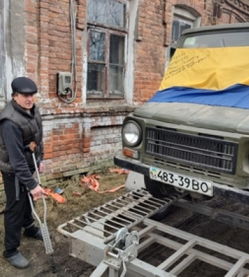 Волинянин віддав свою «Волинянку» військовим на фронт (відео)