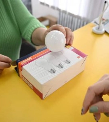 Закарпатці обміняли вже понад 130 тисяч старих ламп на нові енергоощадні