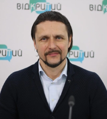 Сергій Мазаний про річницю війни та прем’єри у ДРАМіКОМ