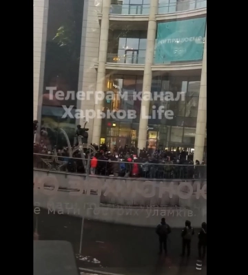 Поліція не допустила масової бійки підлітків у центрі Харкова в рамках флешмобу з РФ — Тимошко